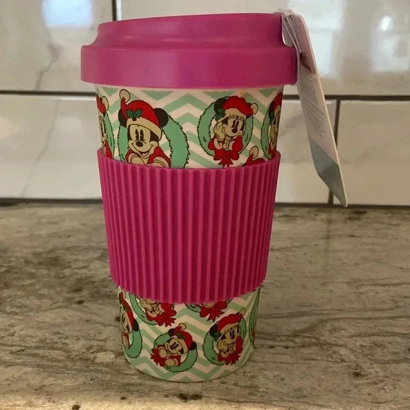 Disney | Christmas 🎄 Reusable Tumbler  - Mug - Picture 1 of 6